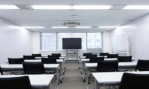 会場